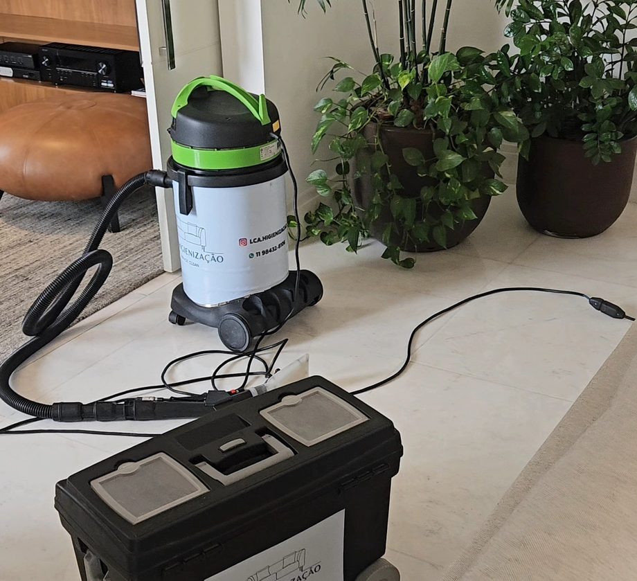 Equipamento de extração profissional utilizado pela LCA